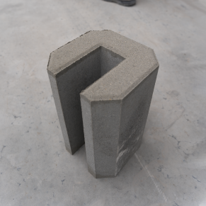 Крепление бетонное скрепленное, отделка 180/180/300 мм
