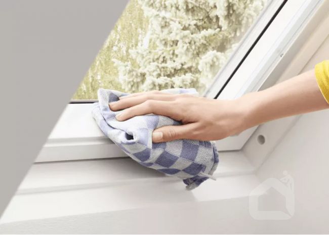 Jumta logs VELUX GLU 0061 B (ar izmēriem)